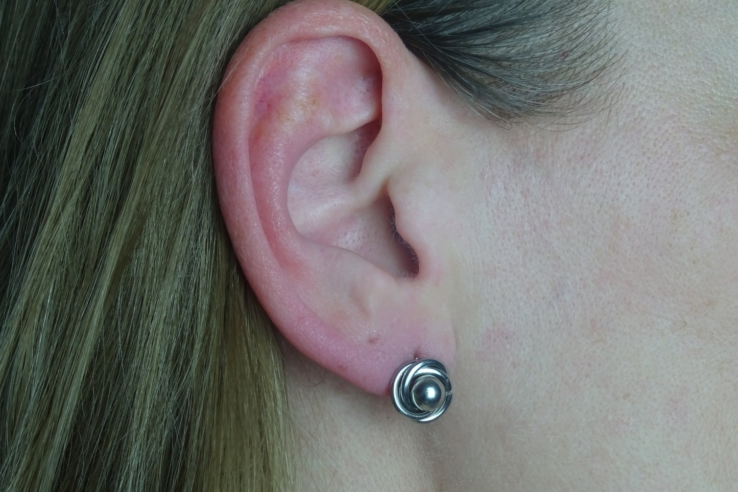 Edelstahlohrringe Knoten mit Perle
